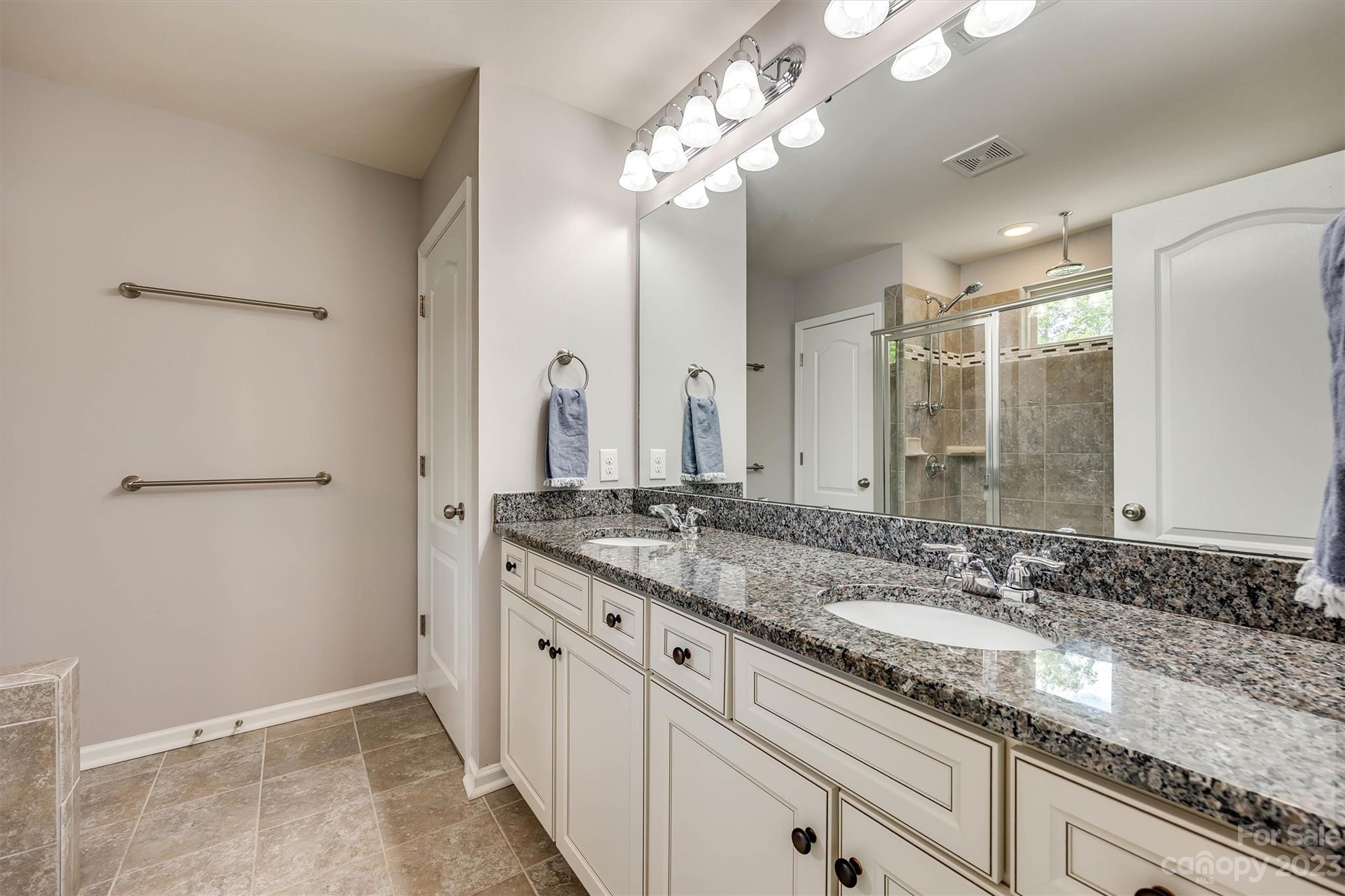 Audubon Lake - Residential