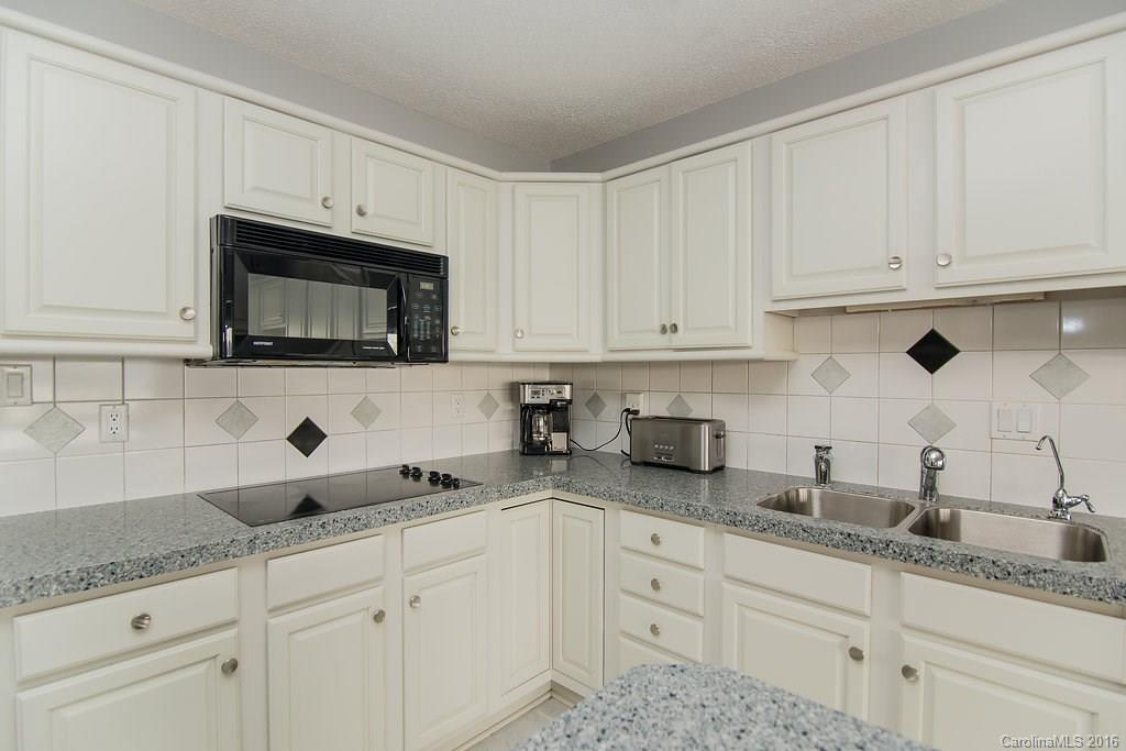 Tega Cay - Residential