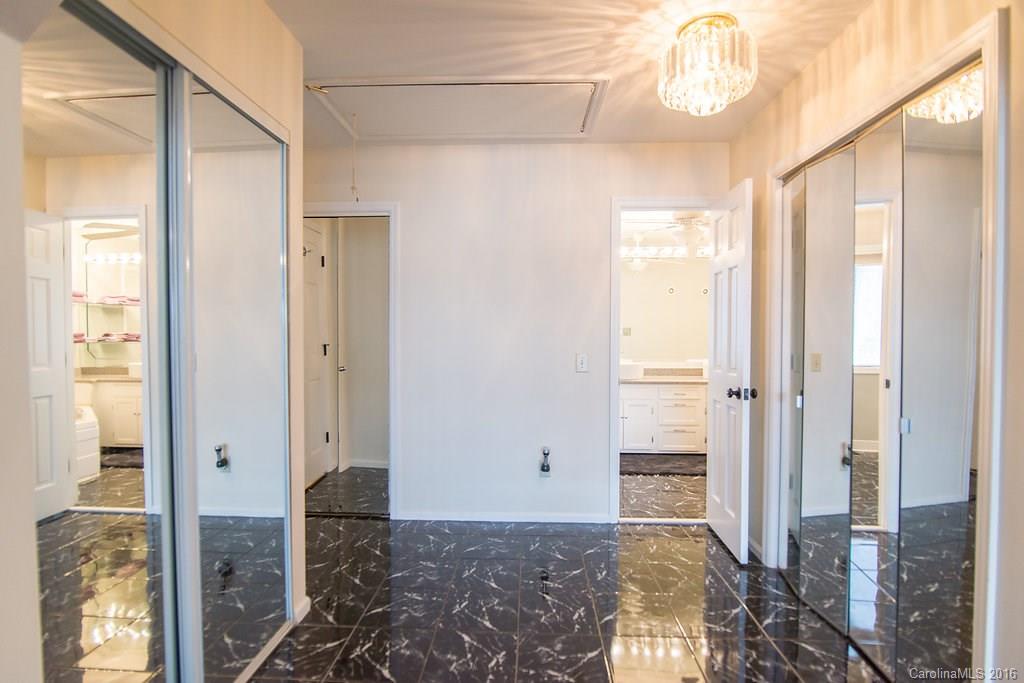 Tega Cay - Residential