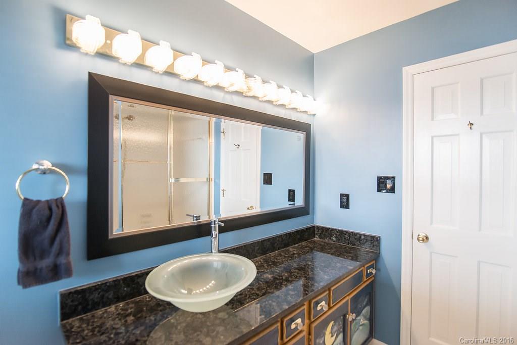 Tega Cay - Residential