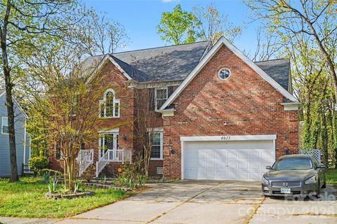 4615 Crownvista Drive Charlotte NC 28269