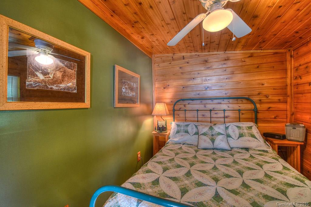 Dogwood Lakes - Residential