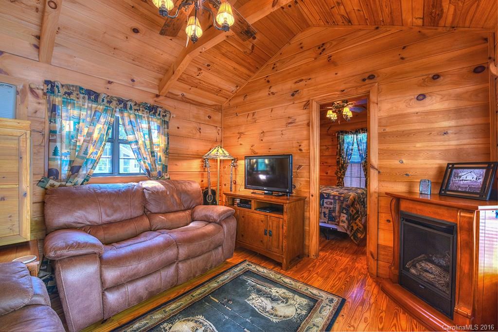Dogwood Lakes - Residential