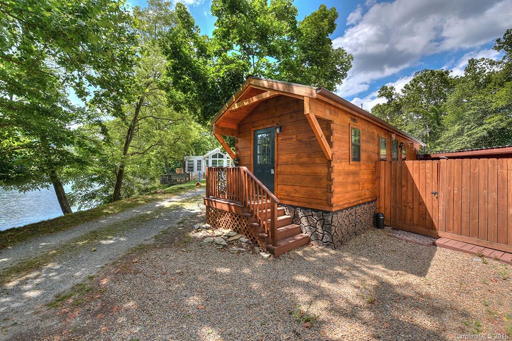 Dogwood Lakes - Residential