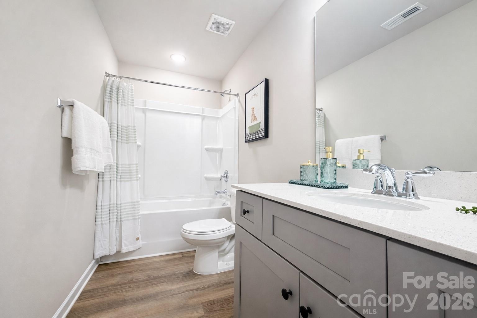 Villas of Kings View - Residential