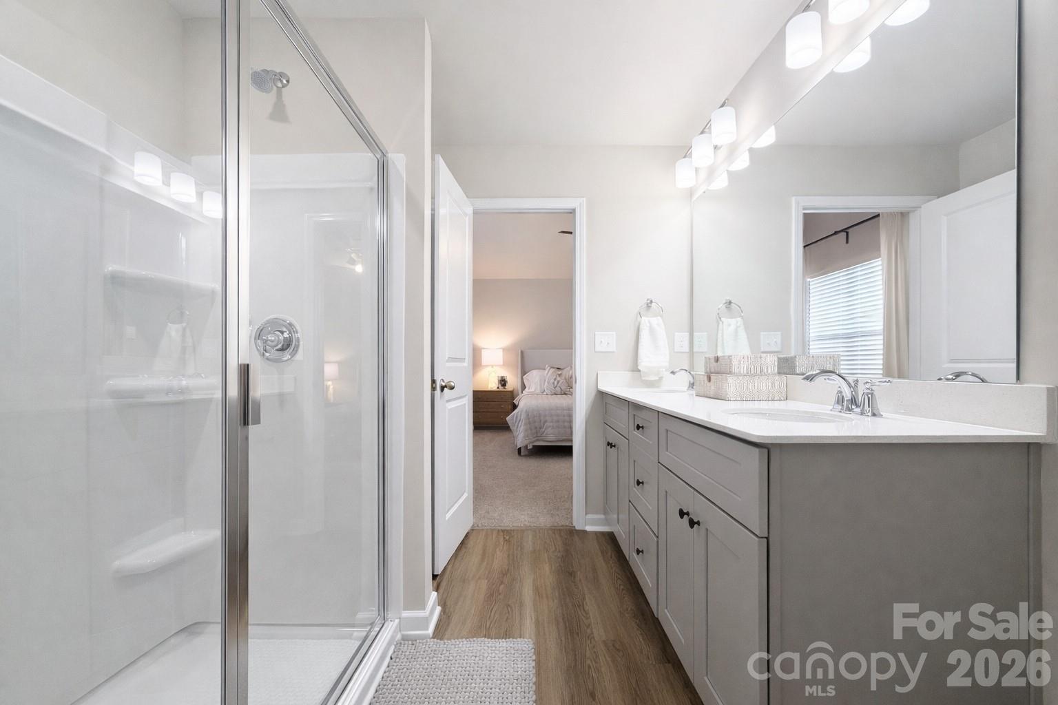 Villas of Kings View - Residential