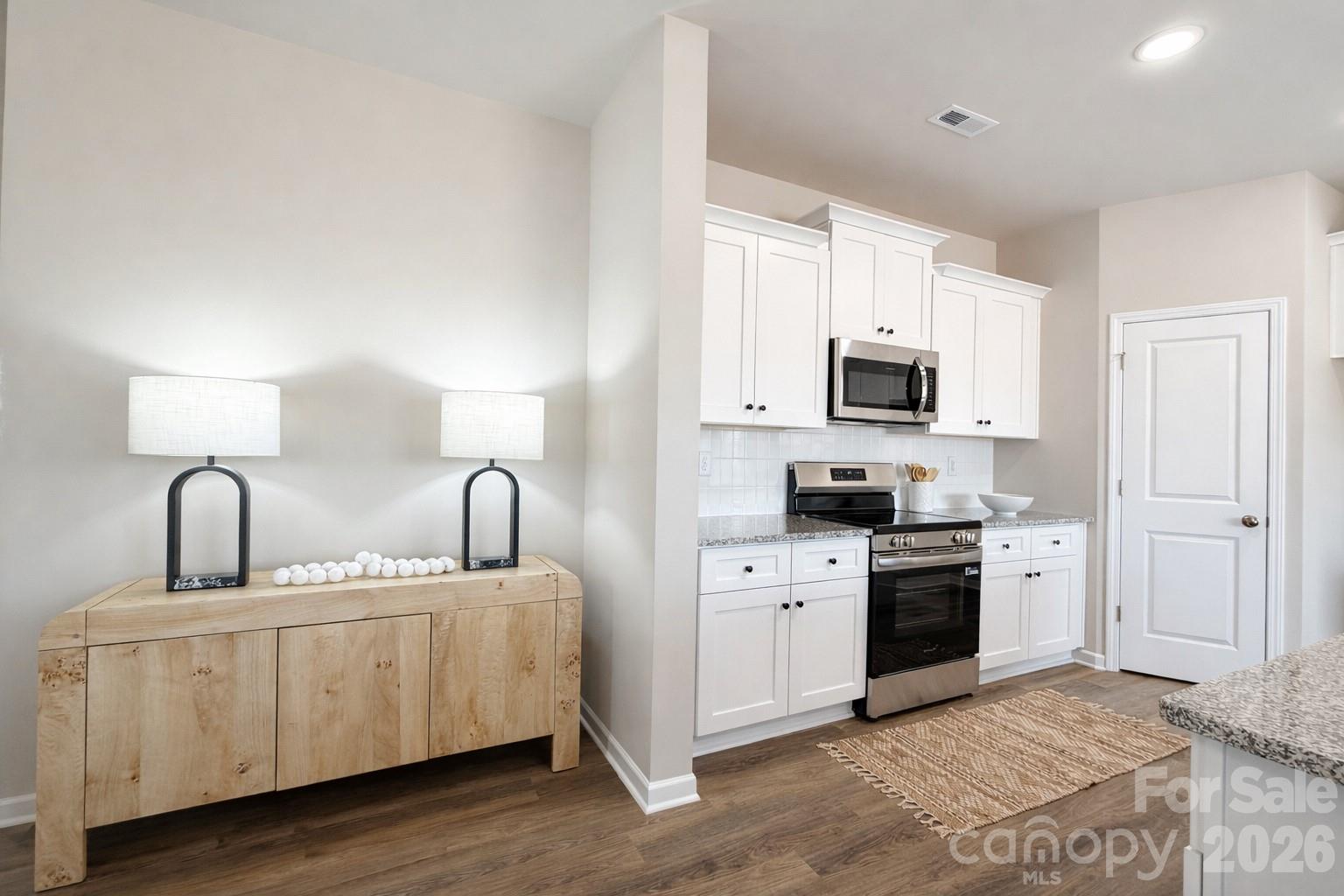 Villas of Kings View - Residential