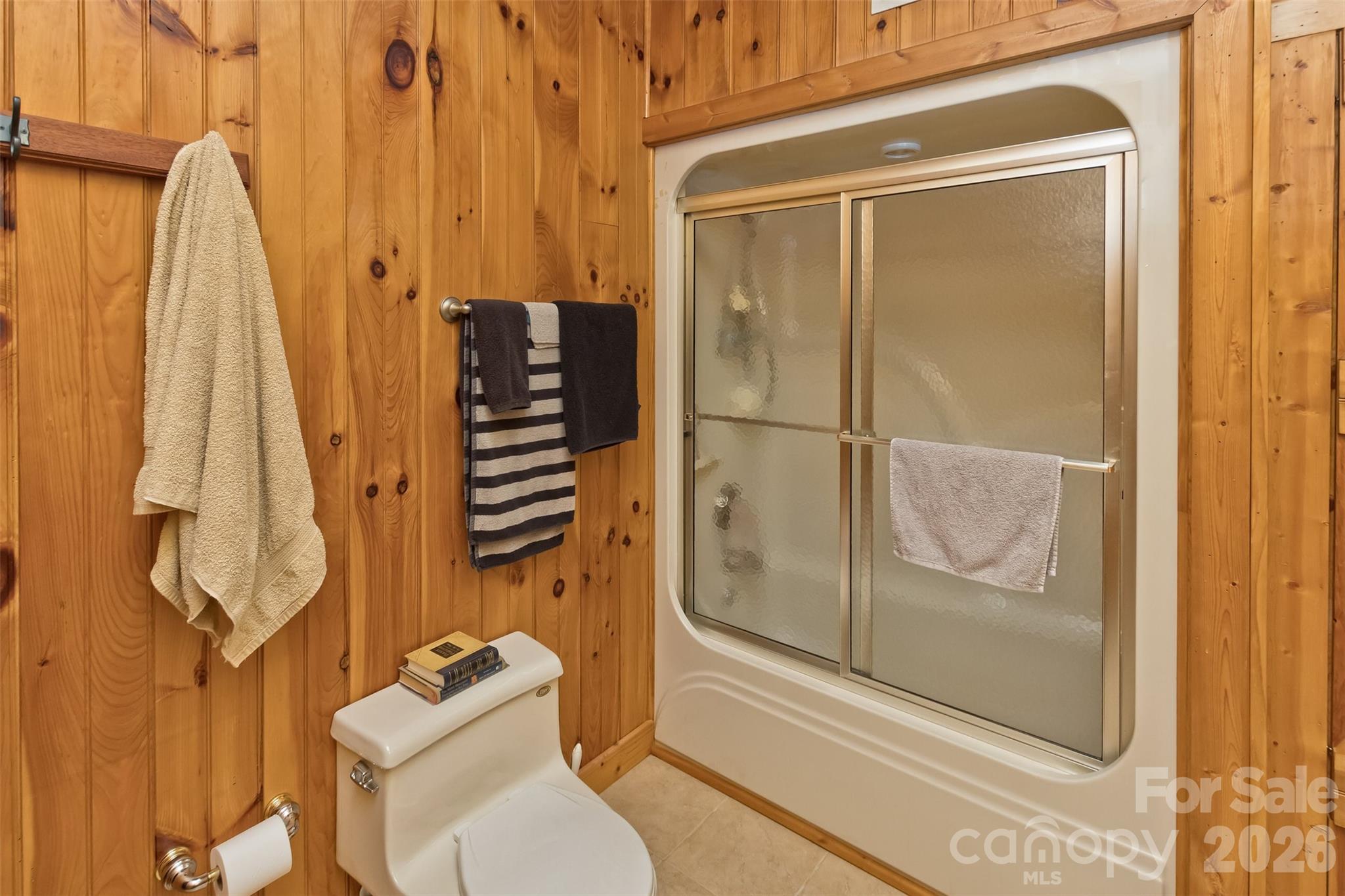 Smoky Falls - Residential