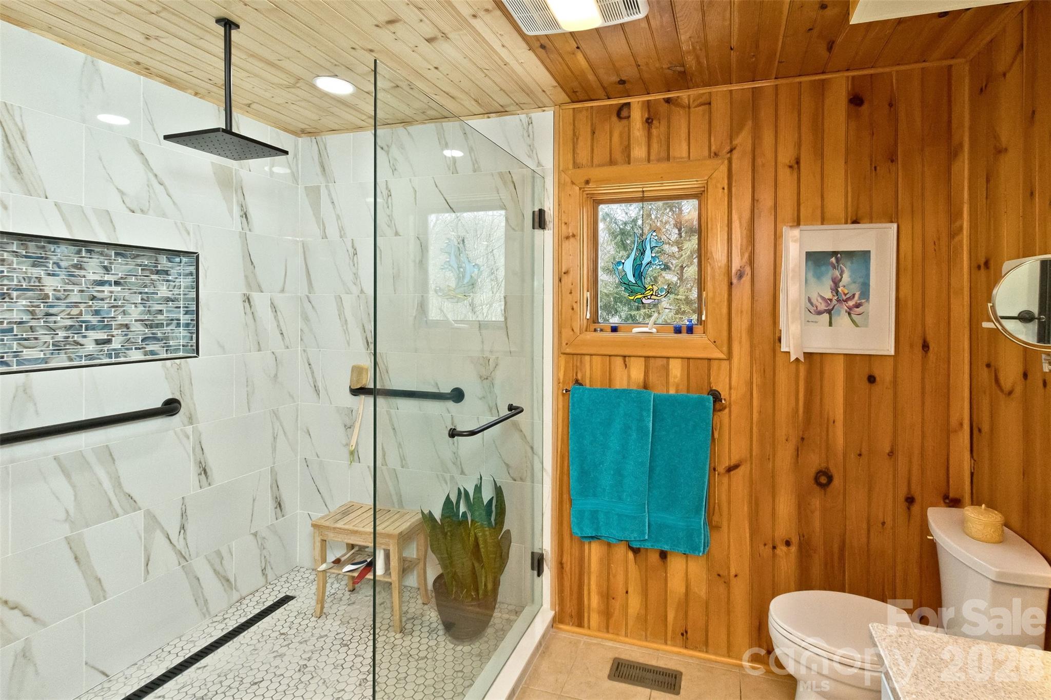 Smoky Falls - Residential