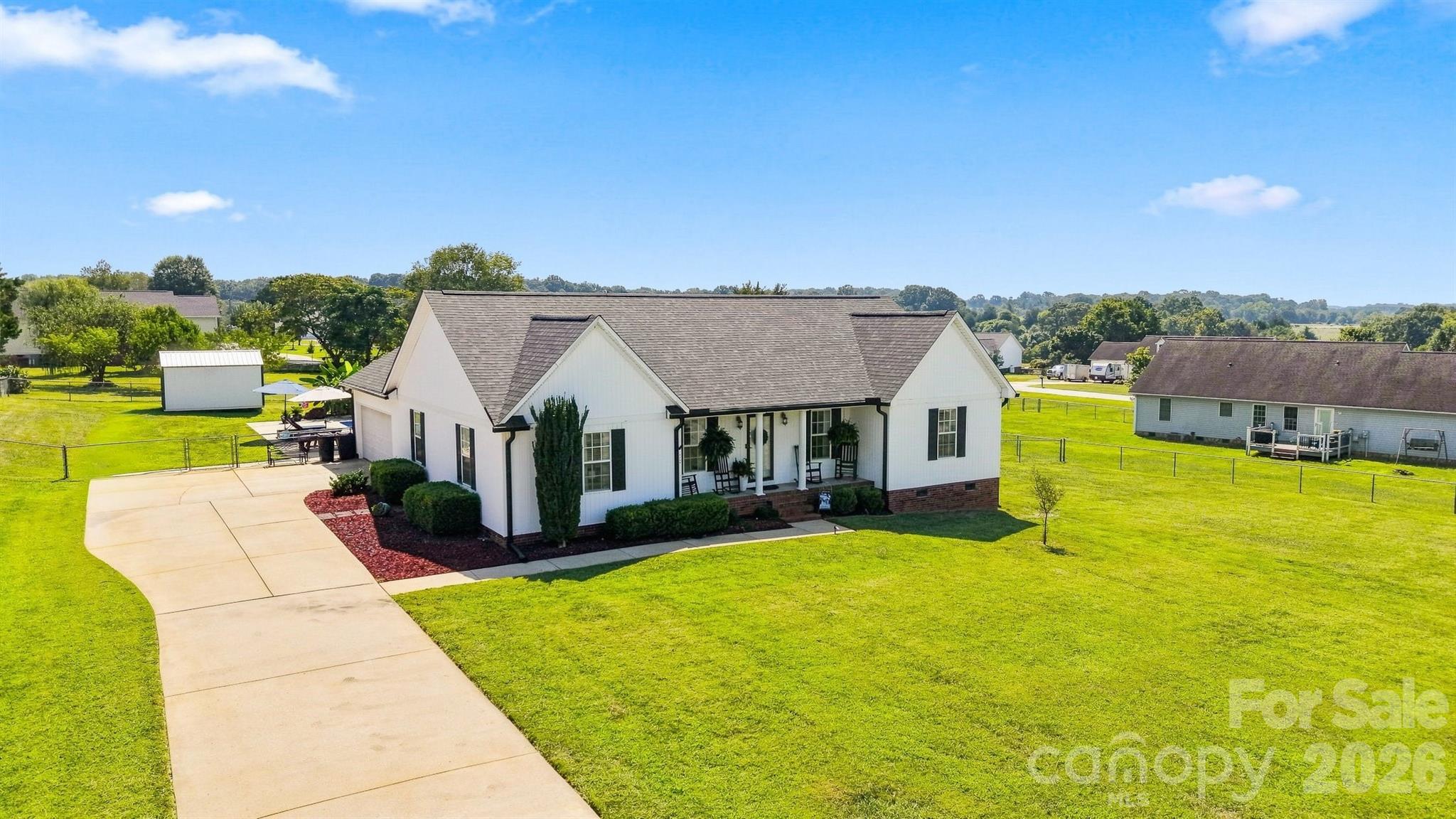 3294 Cascade Trail