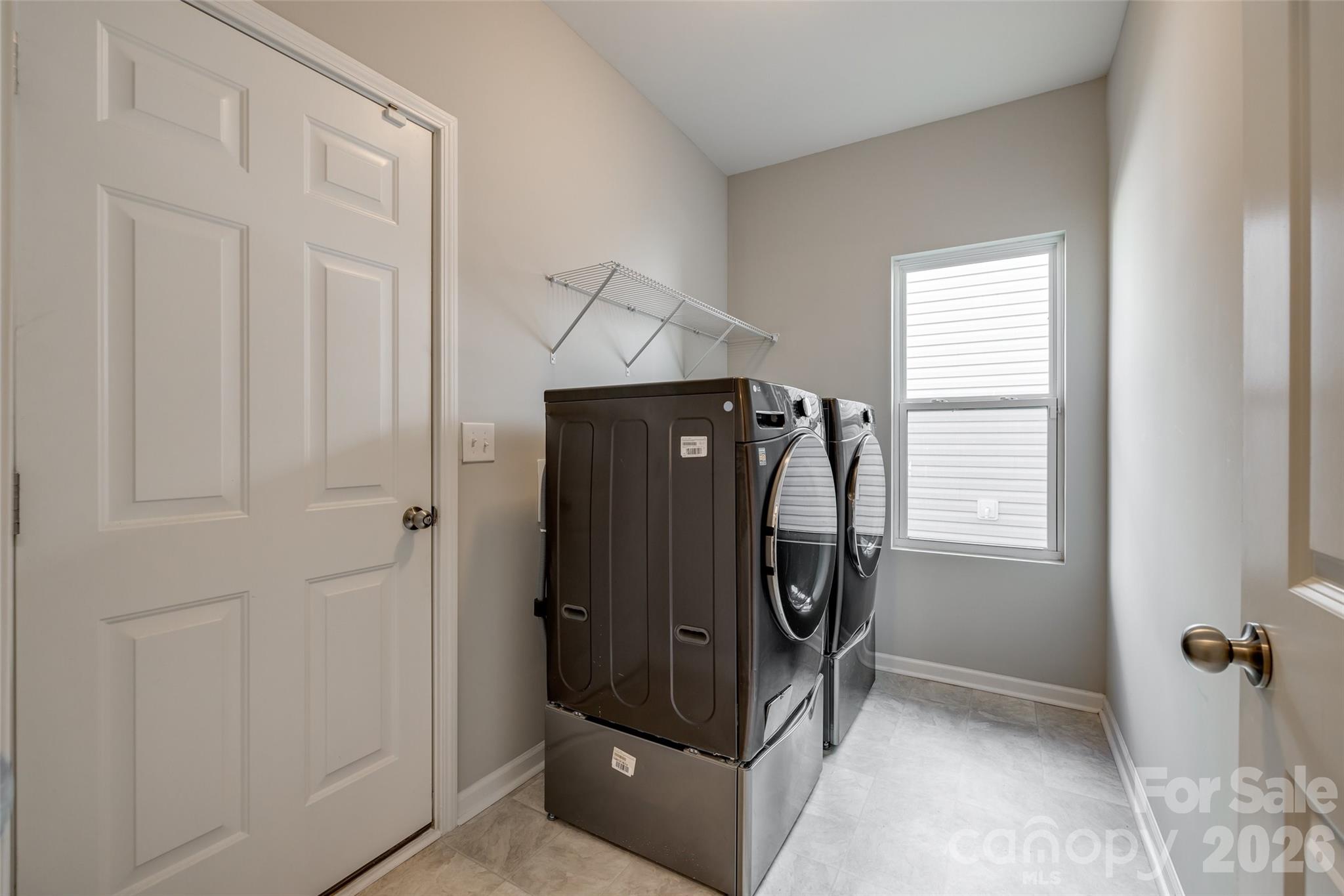 The Falls - Residential