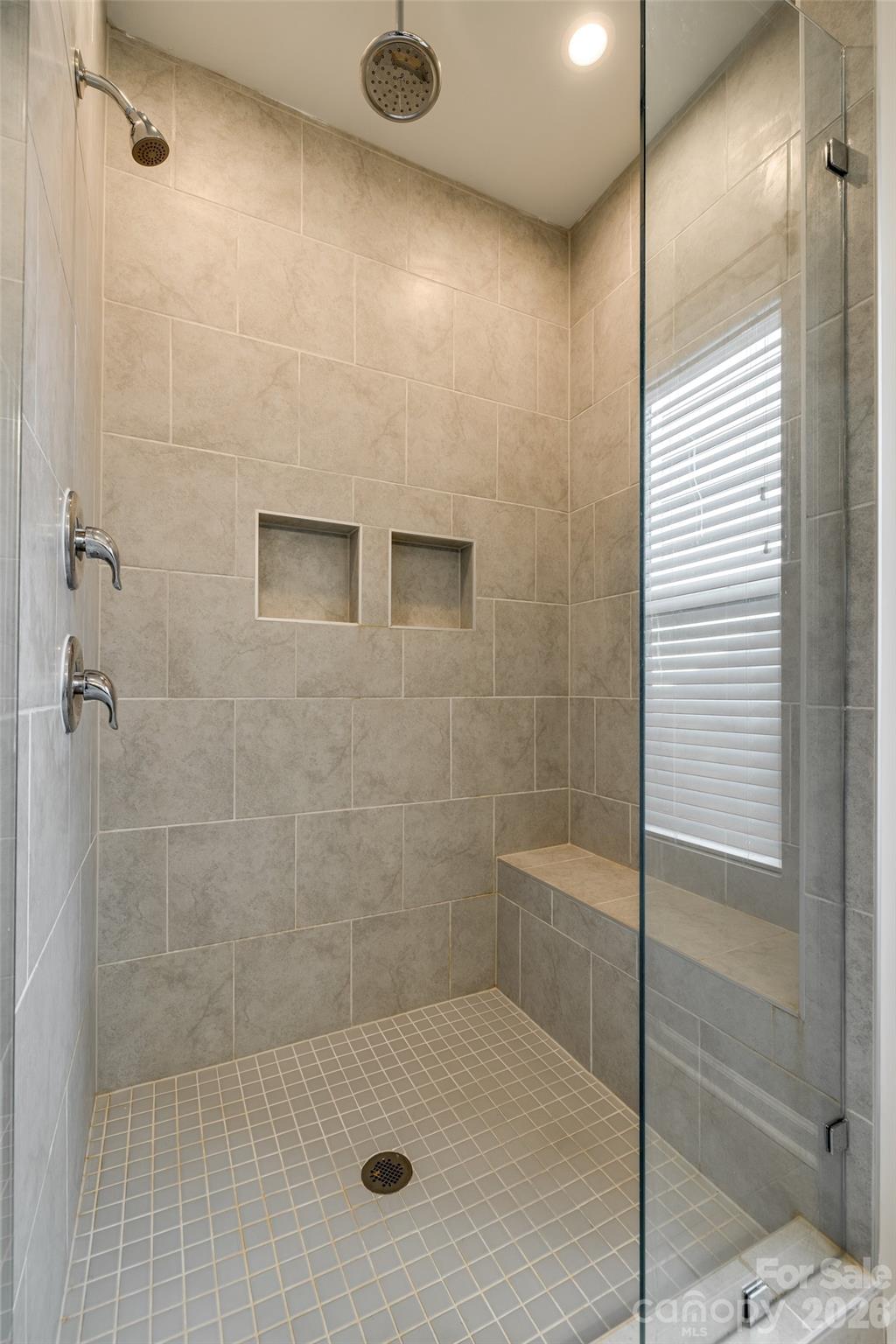 The Falls - Residential