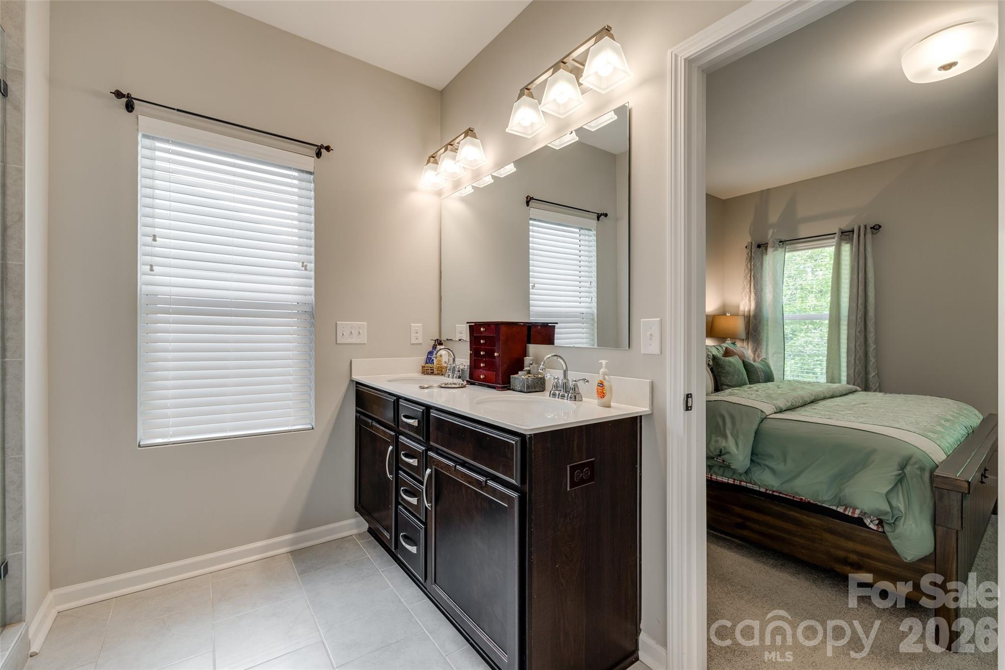 The Falls - Residential