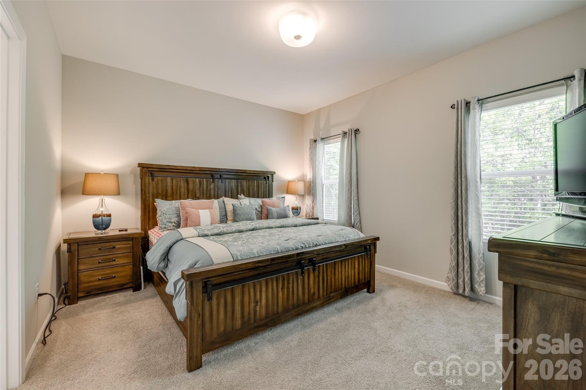 The Falls - Residential