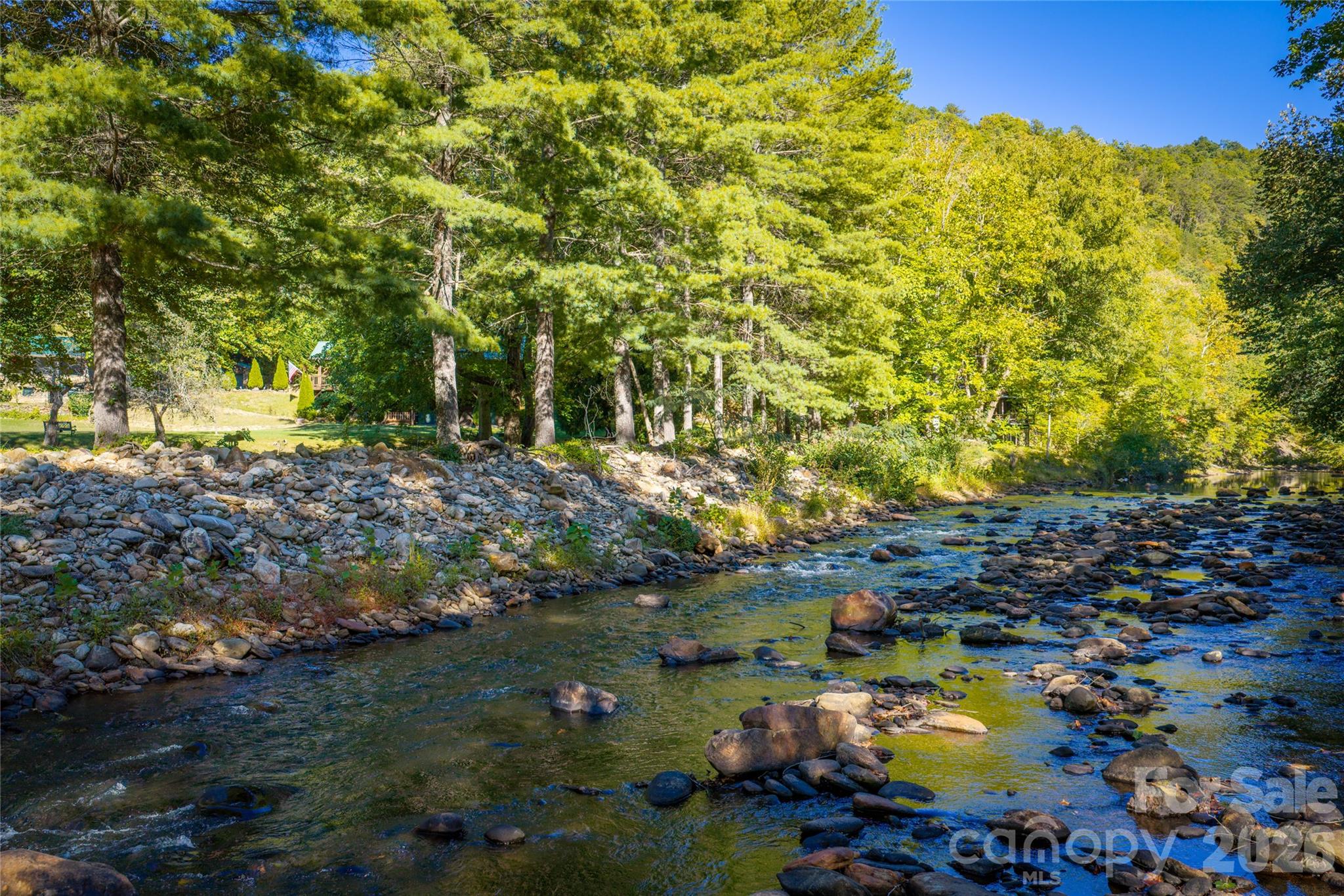 28 Froggy Bottom Trail