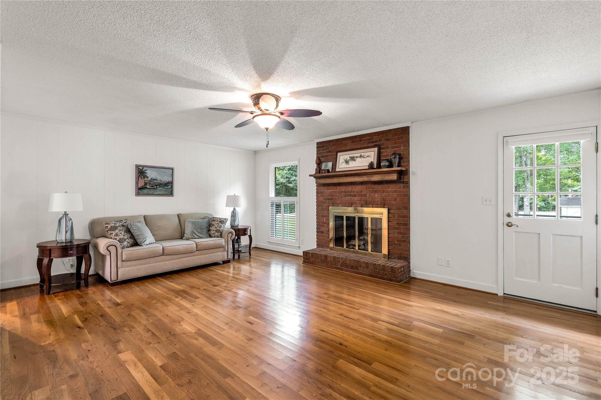 289 Tanager Drive