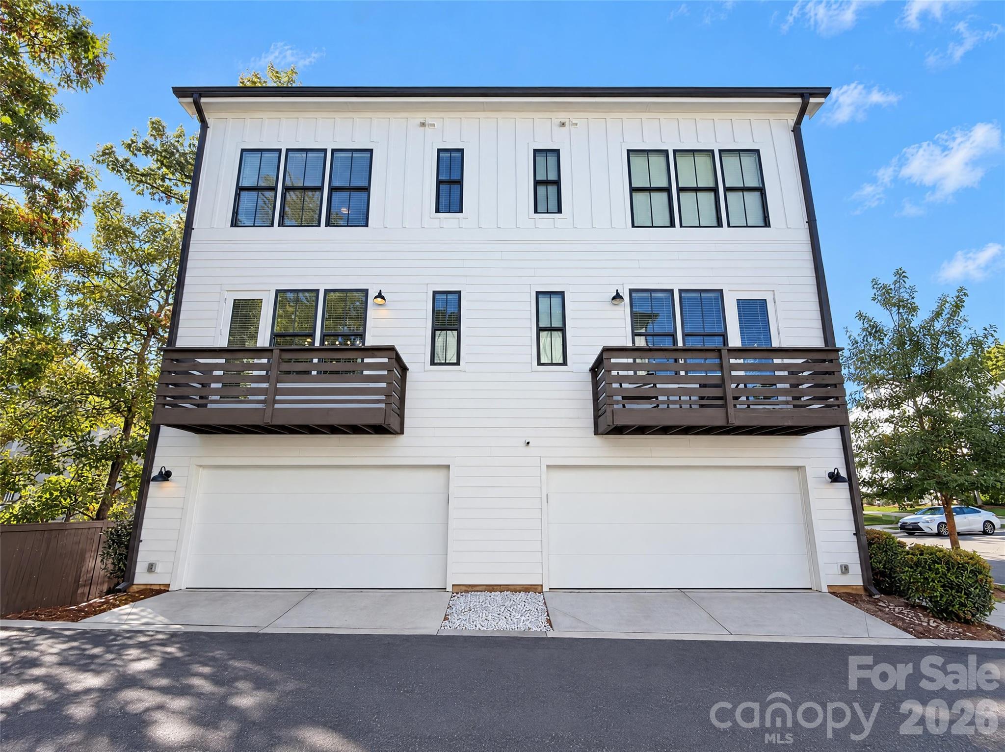 11915 Fiddlers Roof Lane