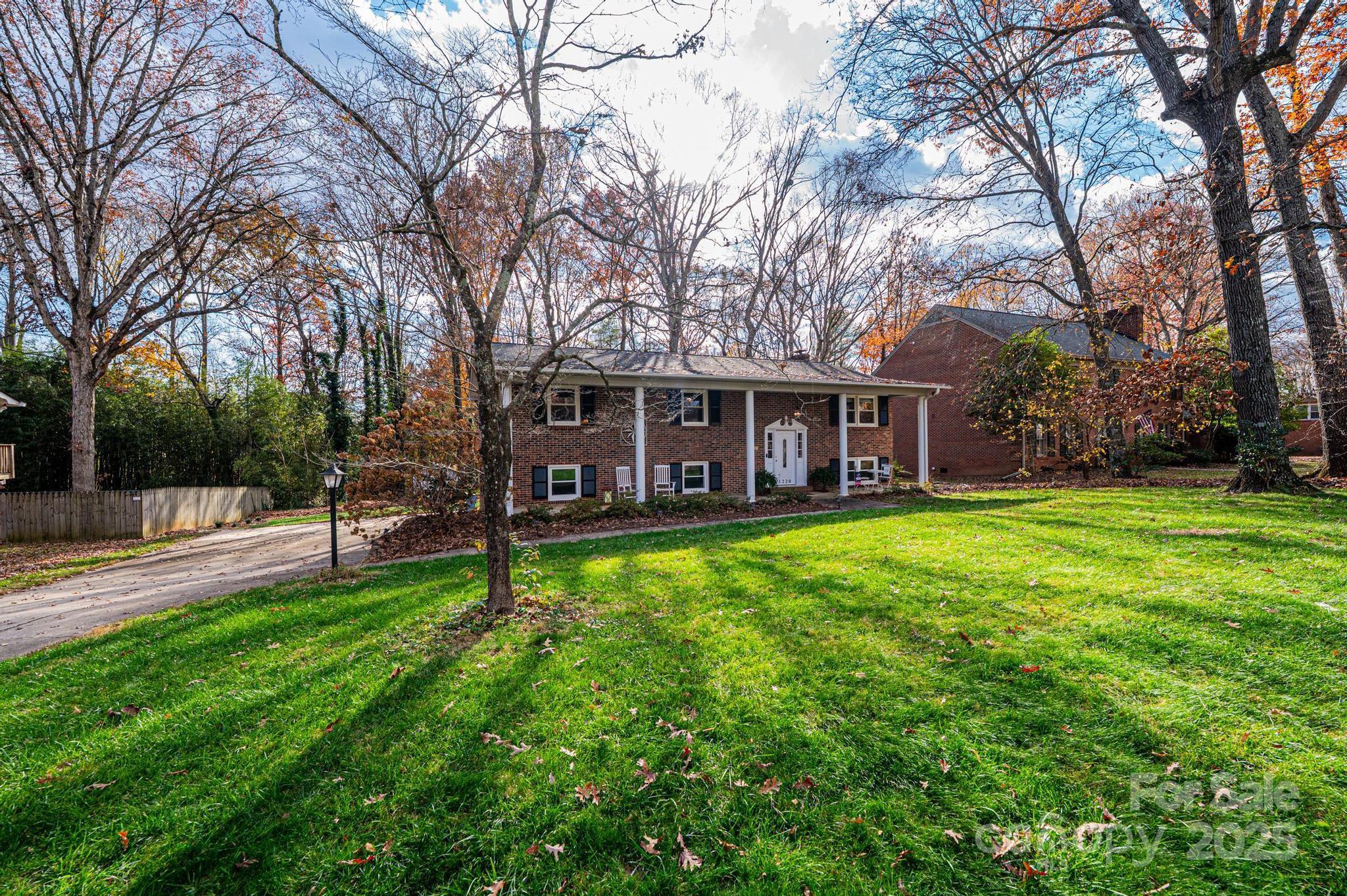 Huntington Forest - Residential