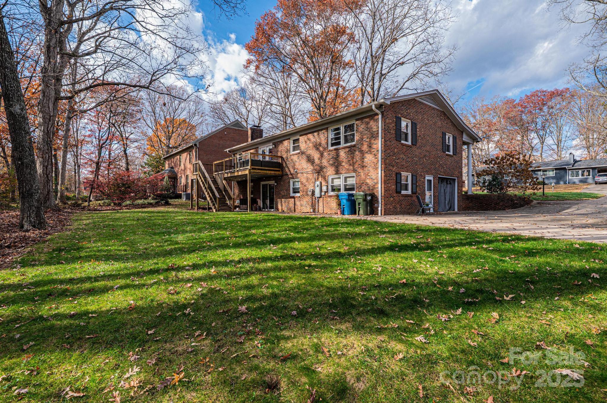 Huntington Forest - Residential