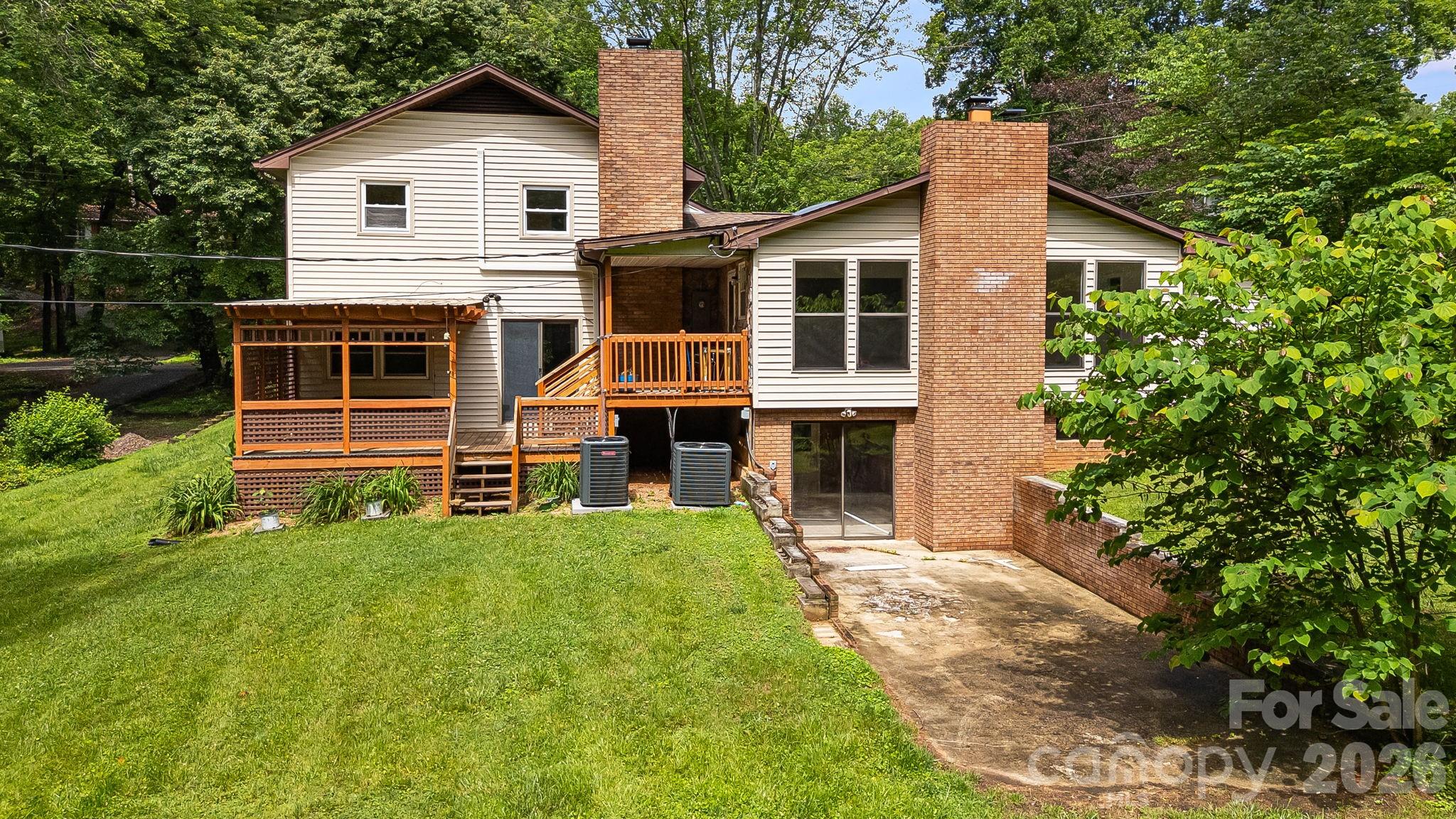 32 Mayfair Drive
