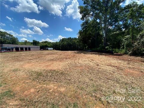 8024 Fairview Road Mint Hill NC 28227