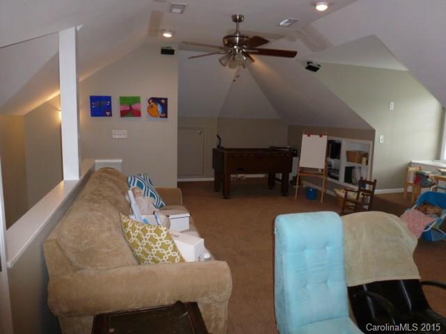 Hunters Ridge - Residential