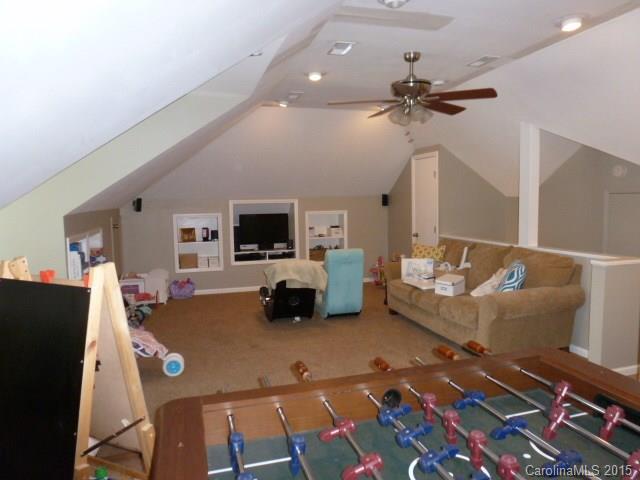 Hunters Ridge - Residential