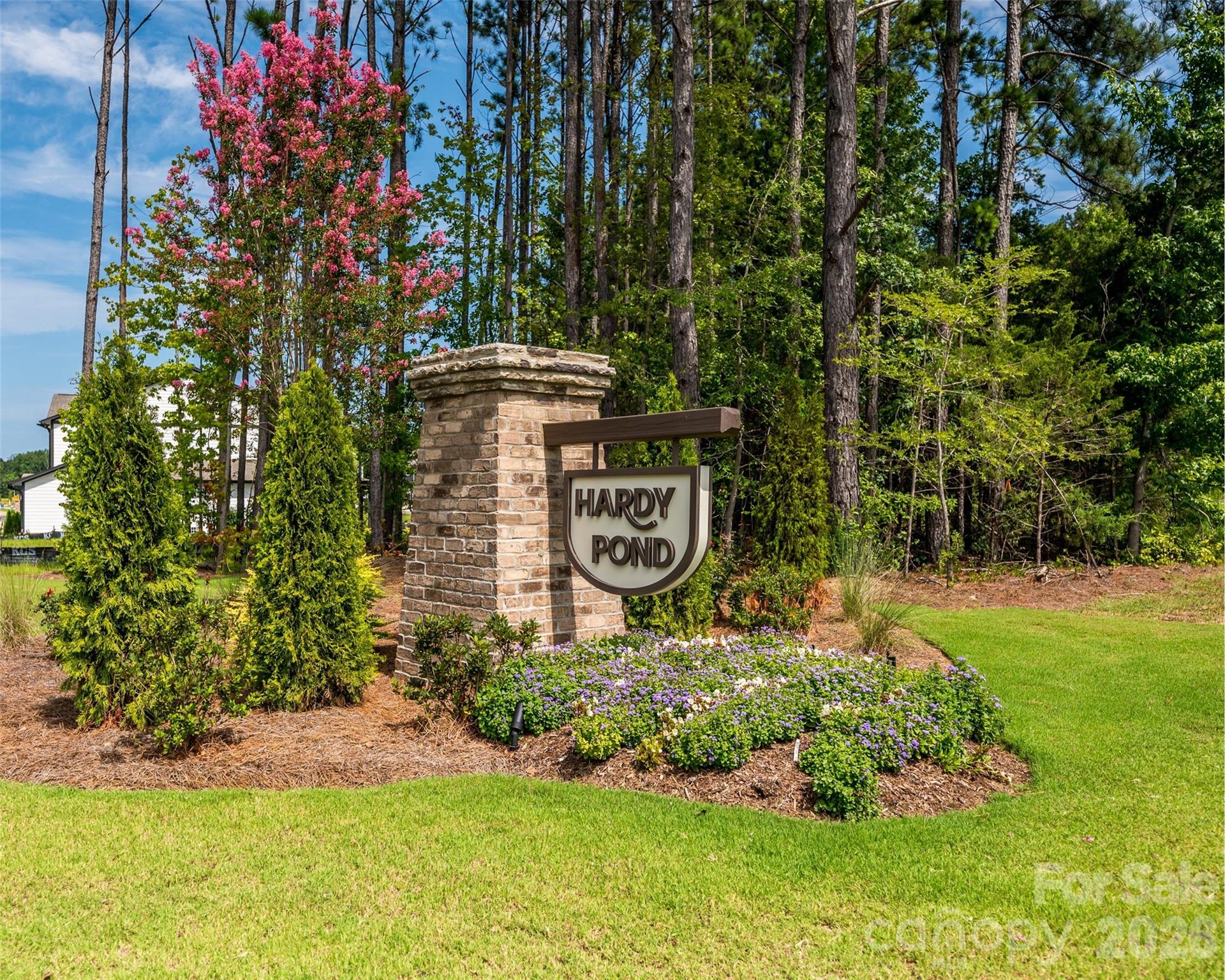 558 Cape Cod Way