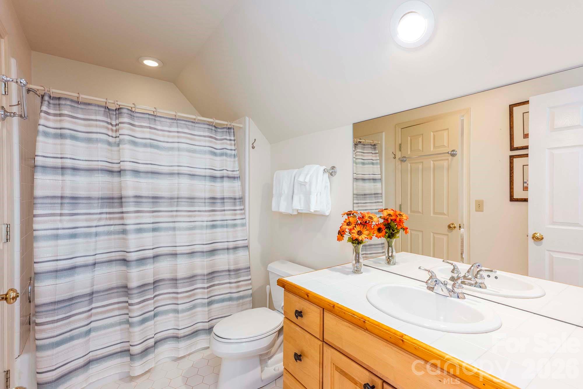 Lake Toxaway Estates - Residential