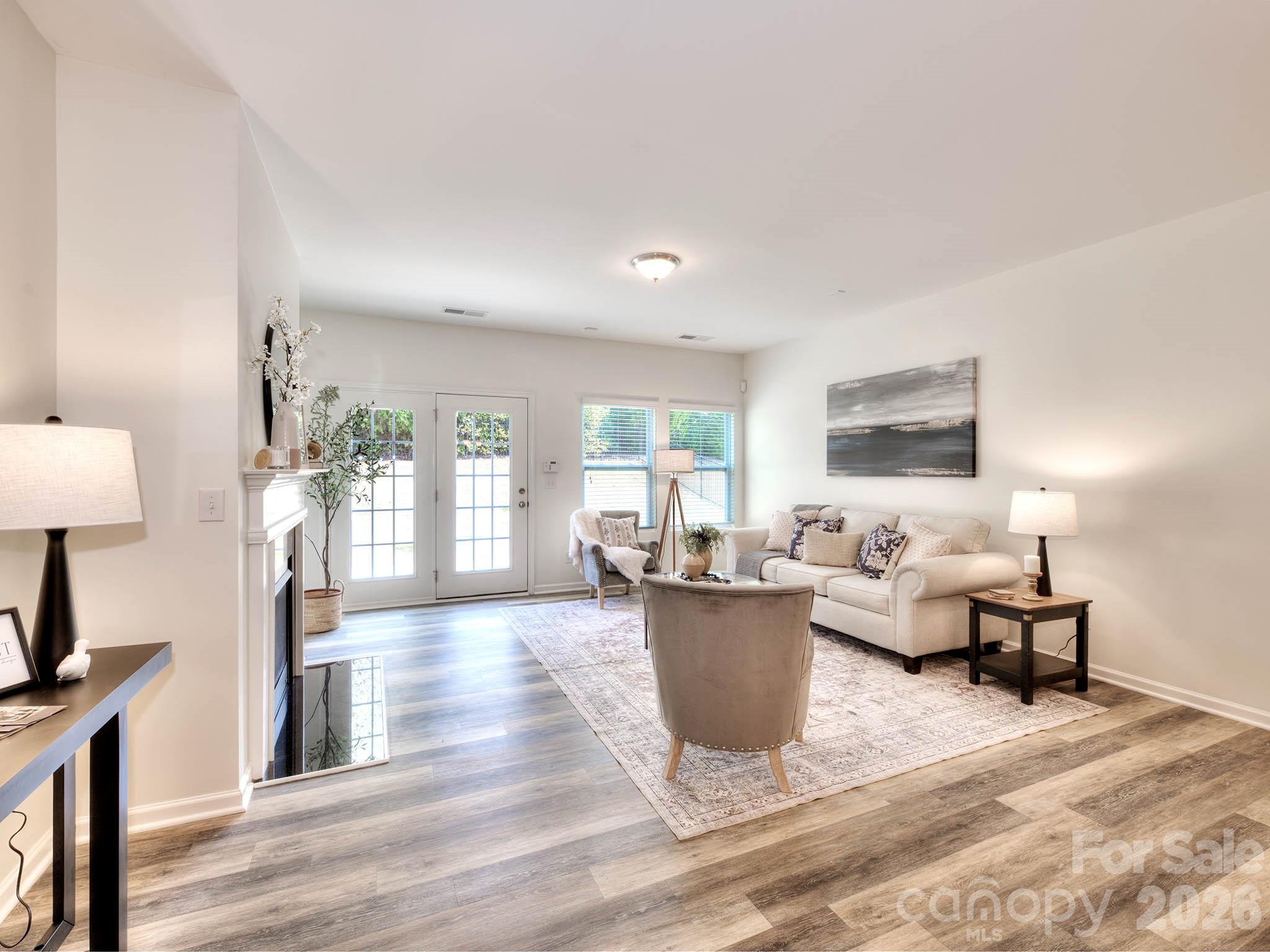 Clarabella - Residential