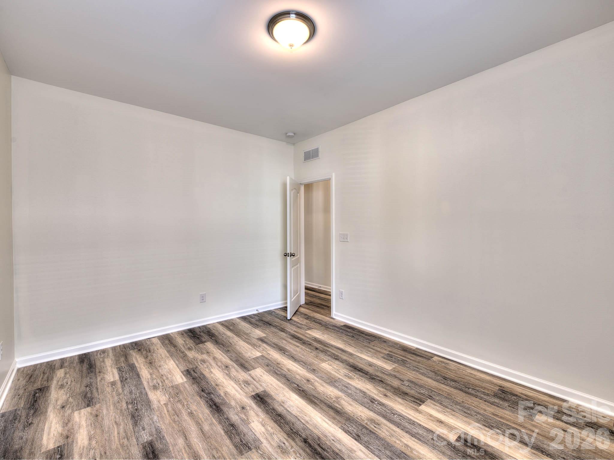 Clarabella - Residential