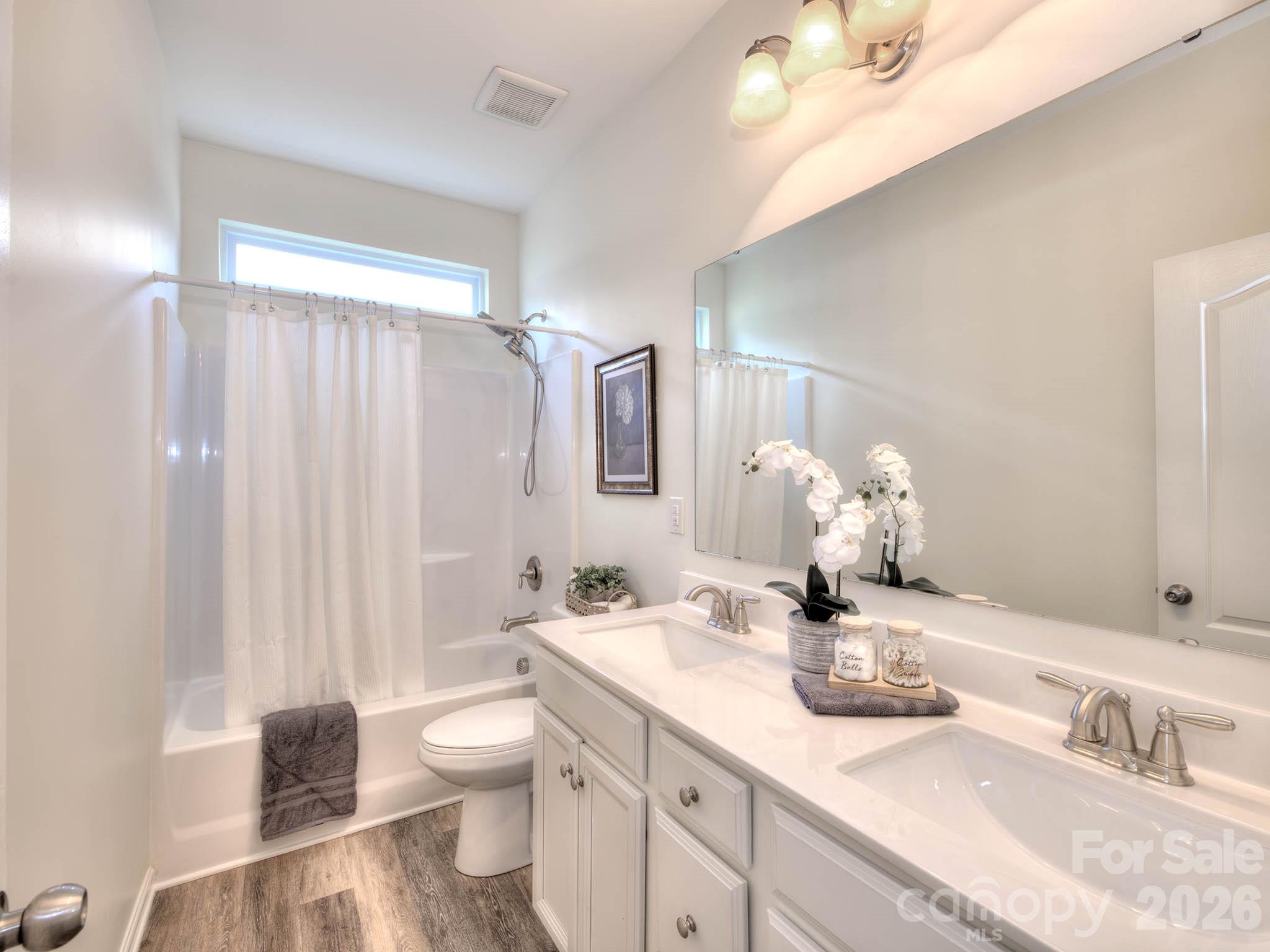 Clarabella - Residential