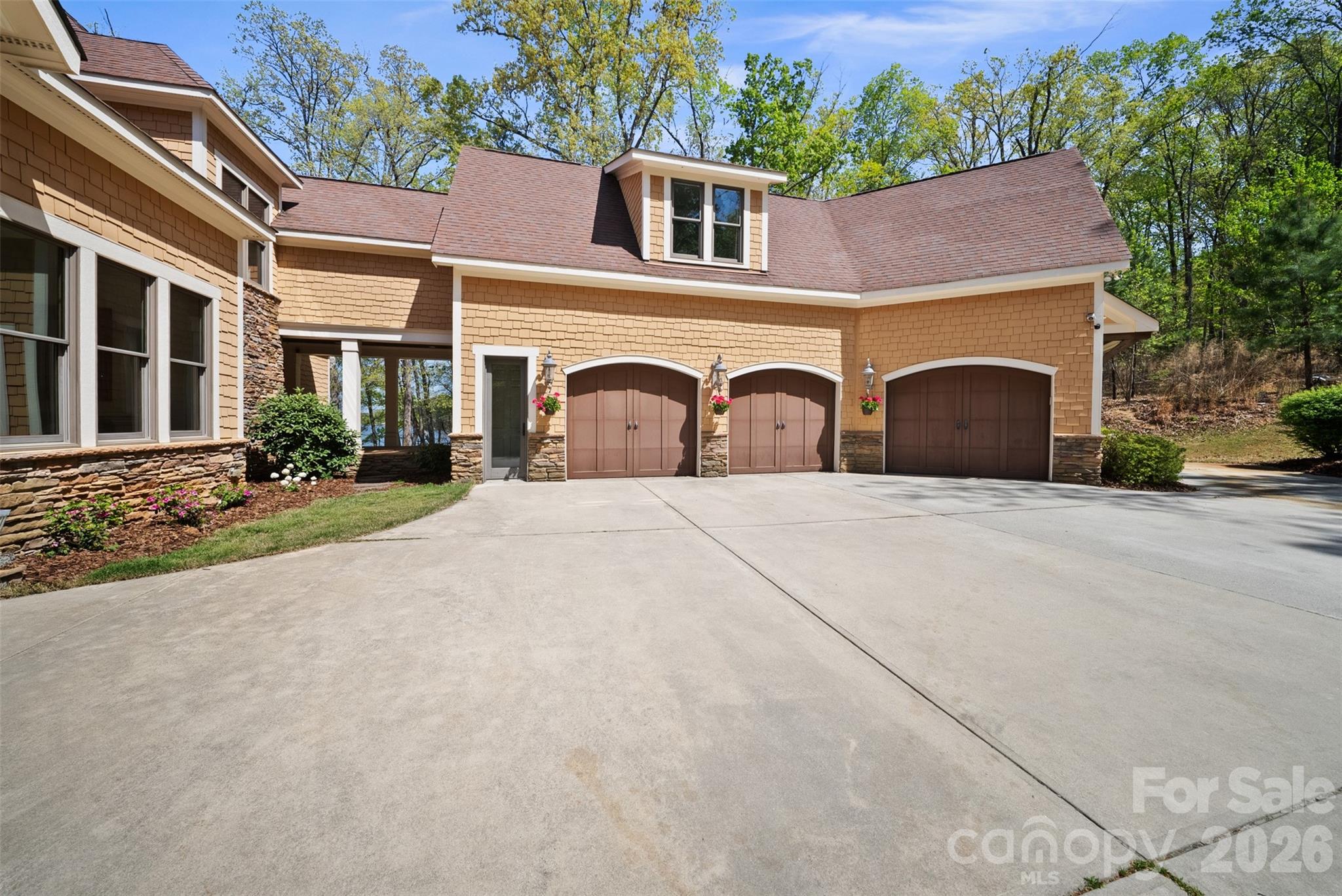 2312 Rocky Cove Lane