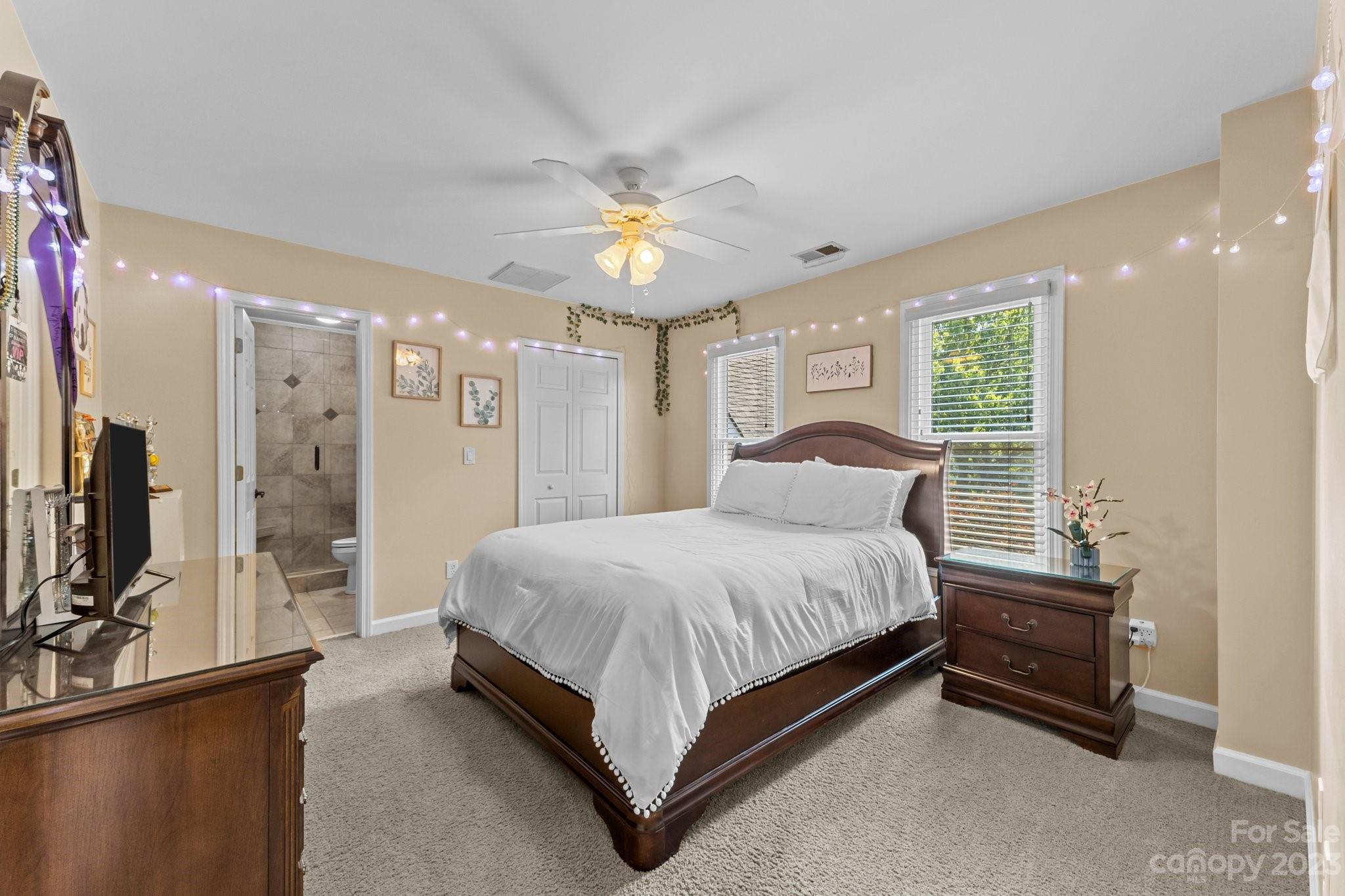 The Hamptons - Residential