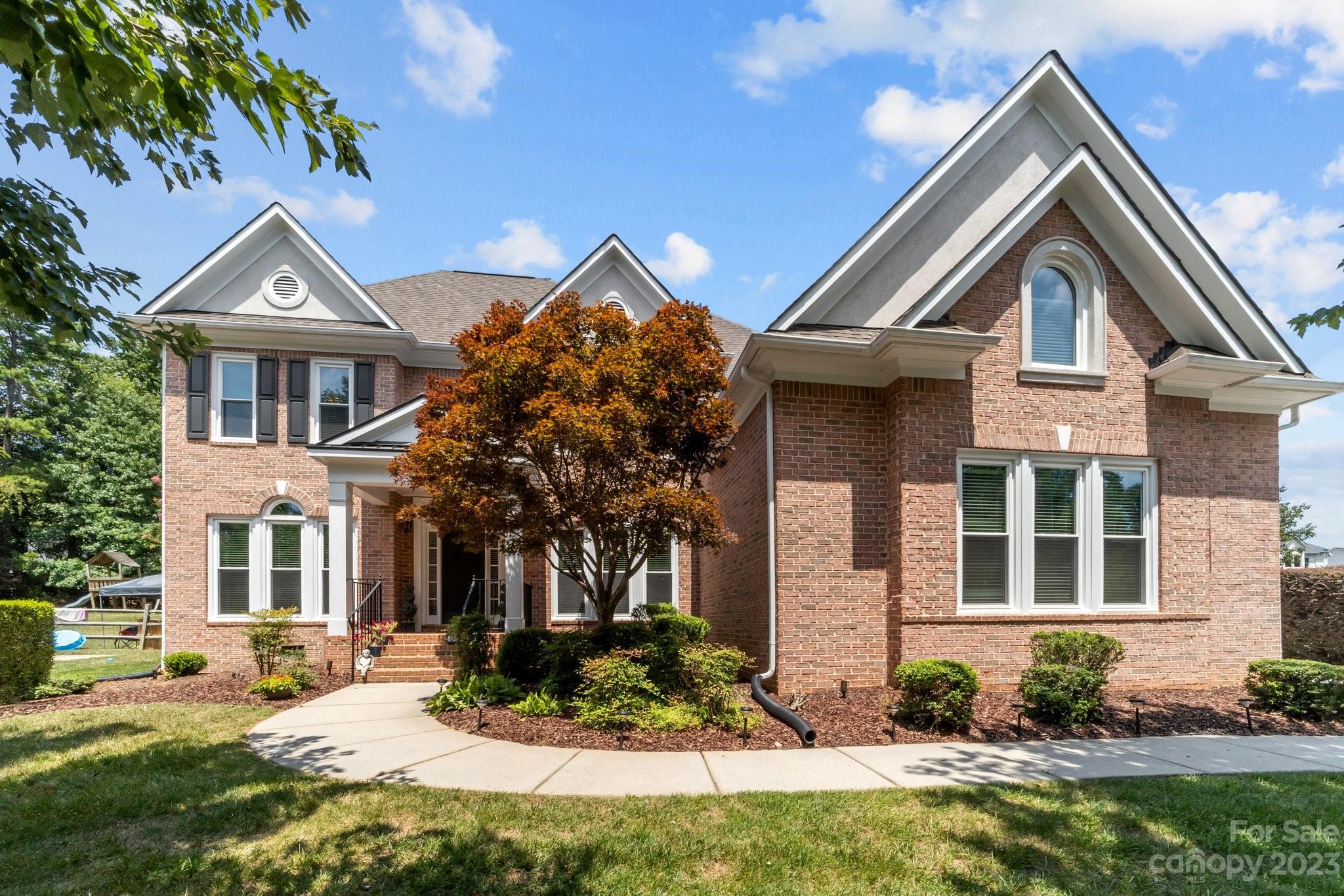 The Hamptons - Residential