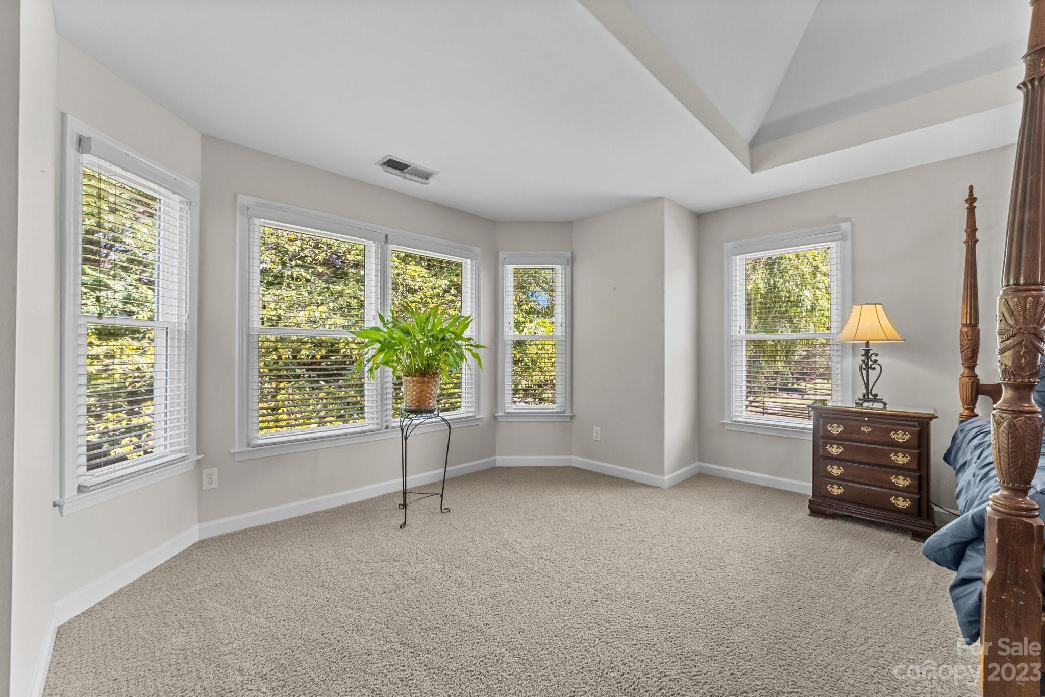 The Hamptons - Residential