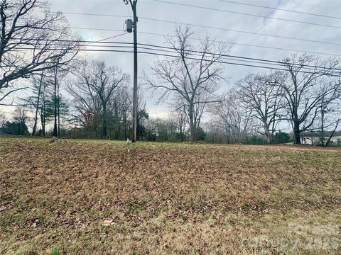 .77 ac #3891 Wilkesboro Highway Statesville NC 28625
