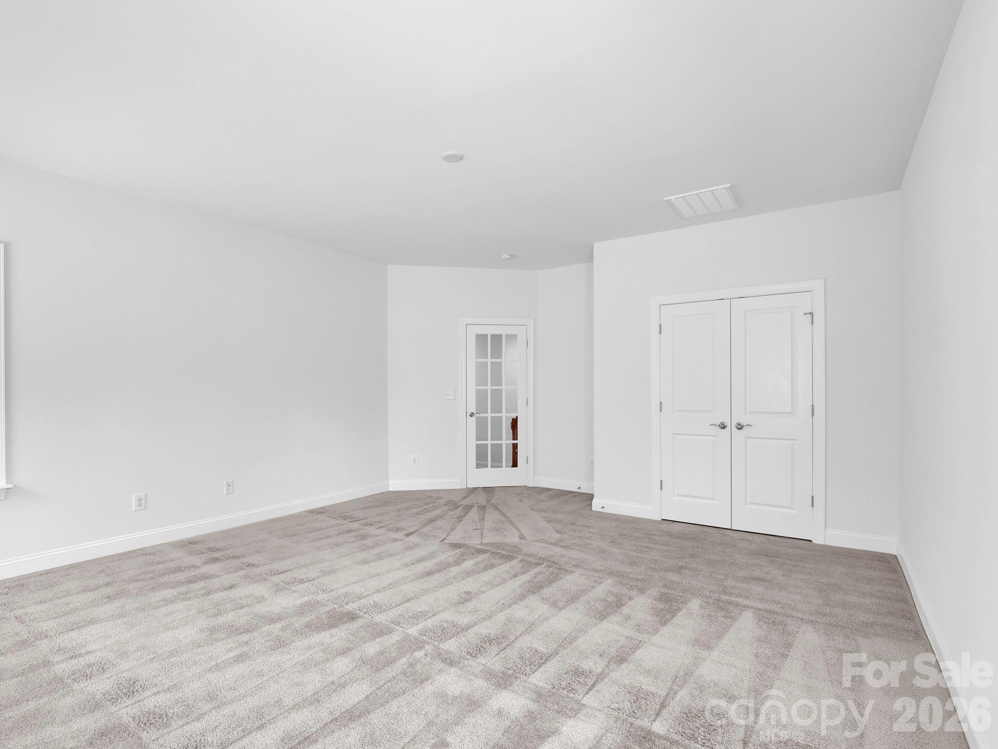 Lake Forest Preserve - Residential