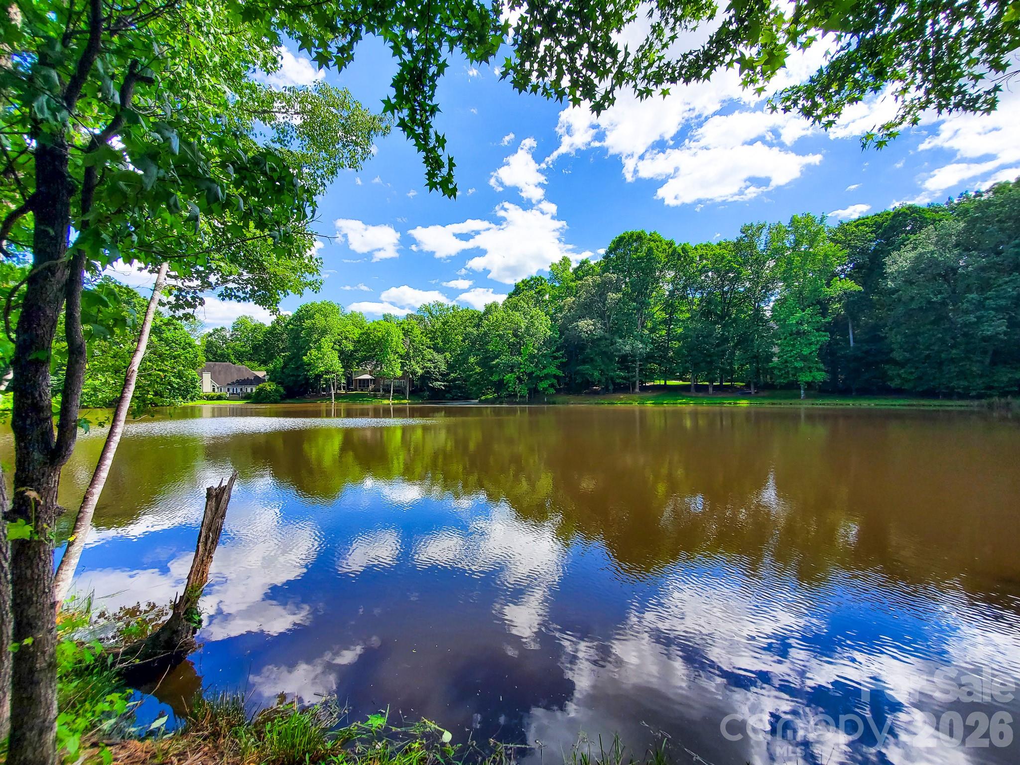 Lake Forest Preserve - Residential