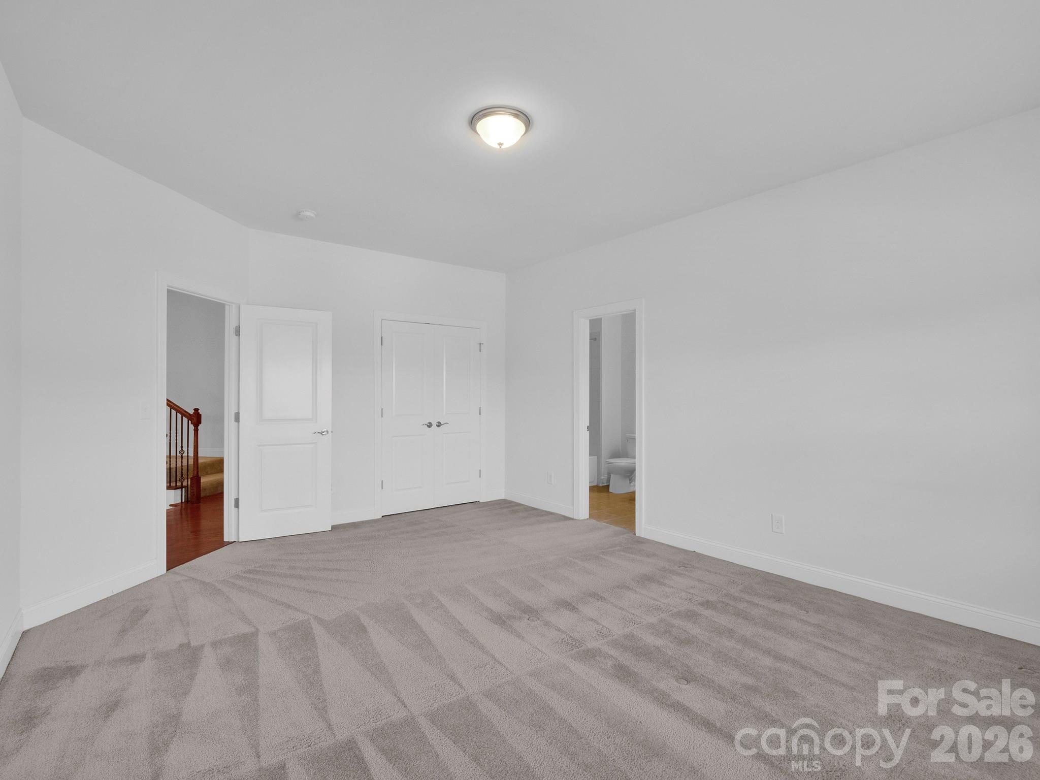 Lake Forest Preserve - Residential