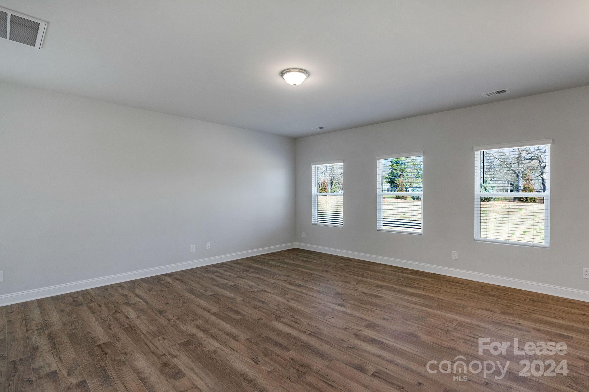 Medlin Forest - Residential Lease