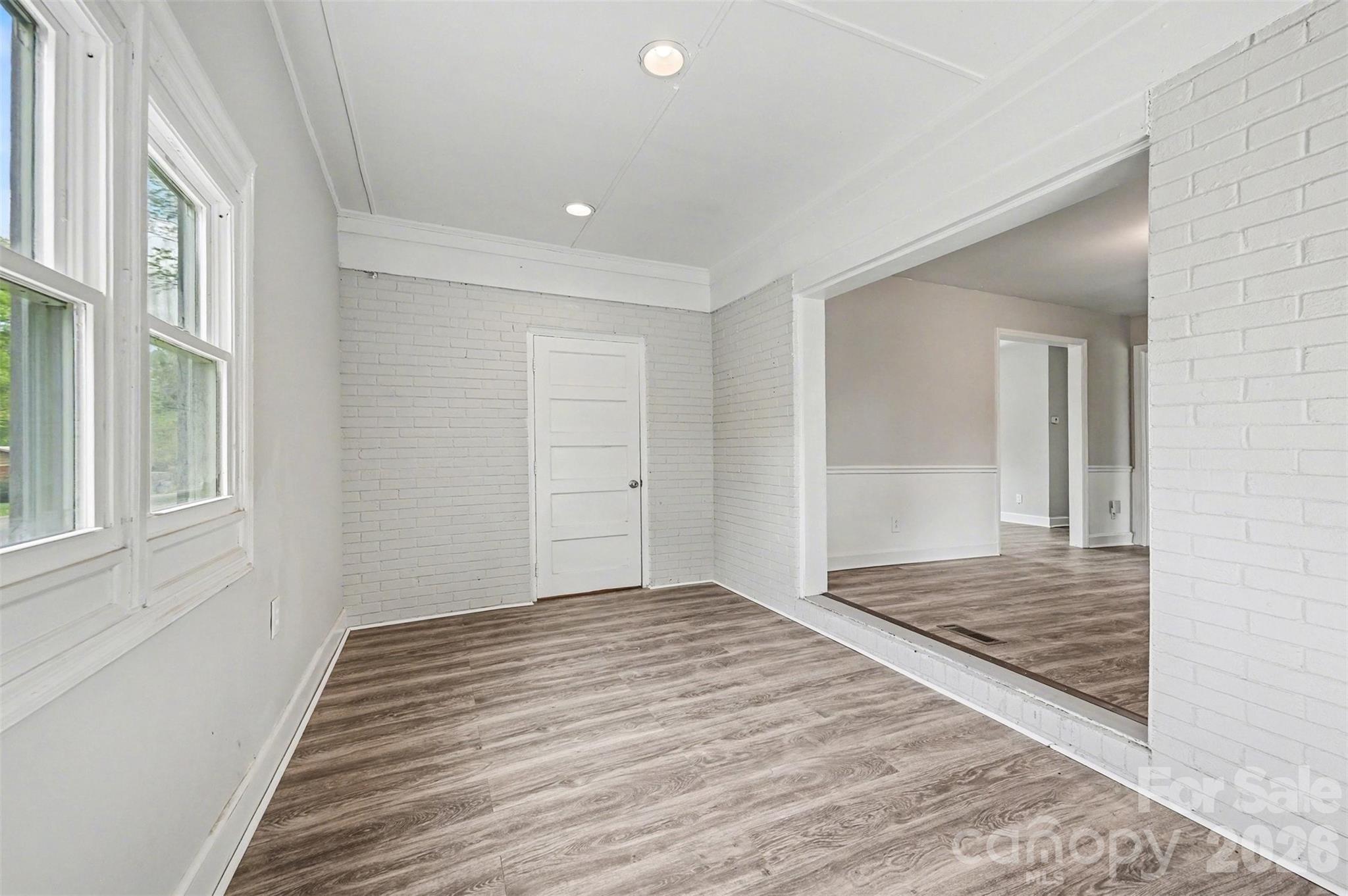 Derita Woods - Residential