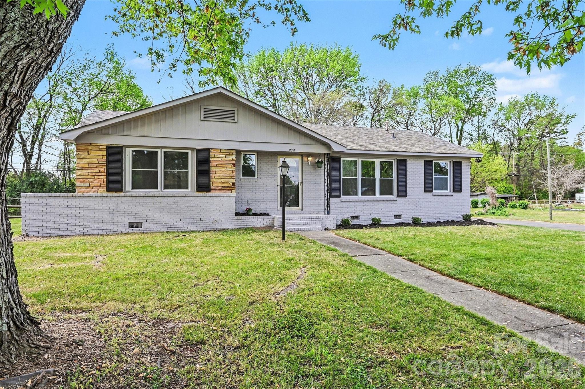 2917 Dalecrest Drive