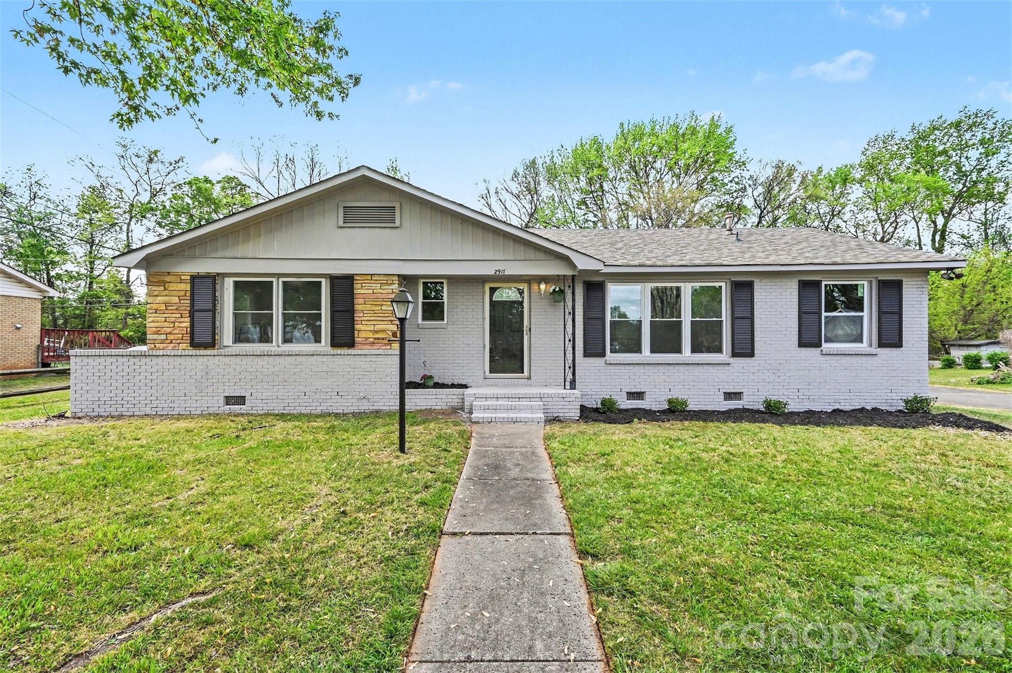 2917 Dalecrest Drive