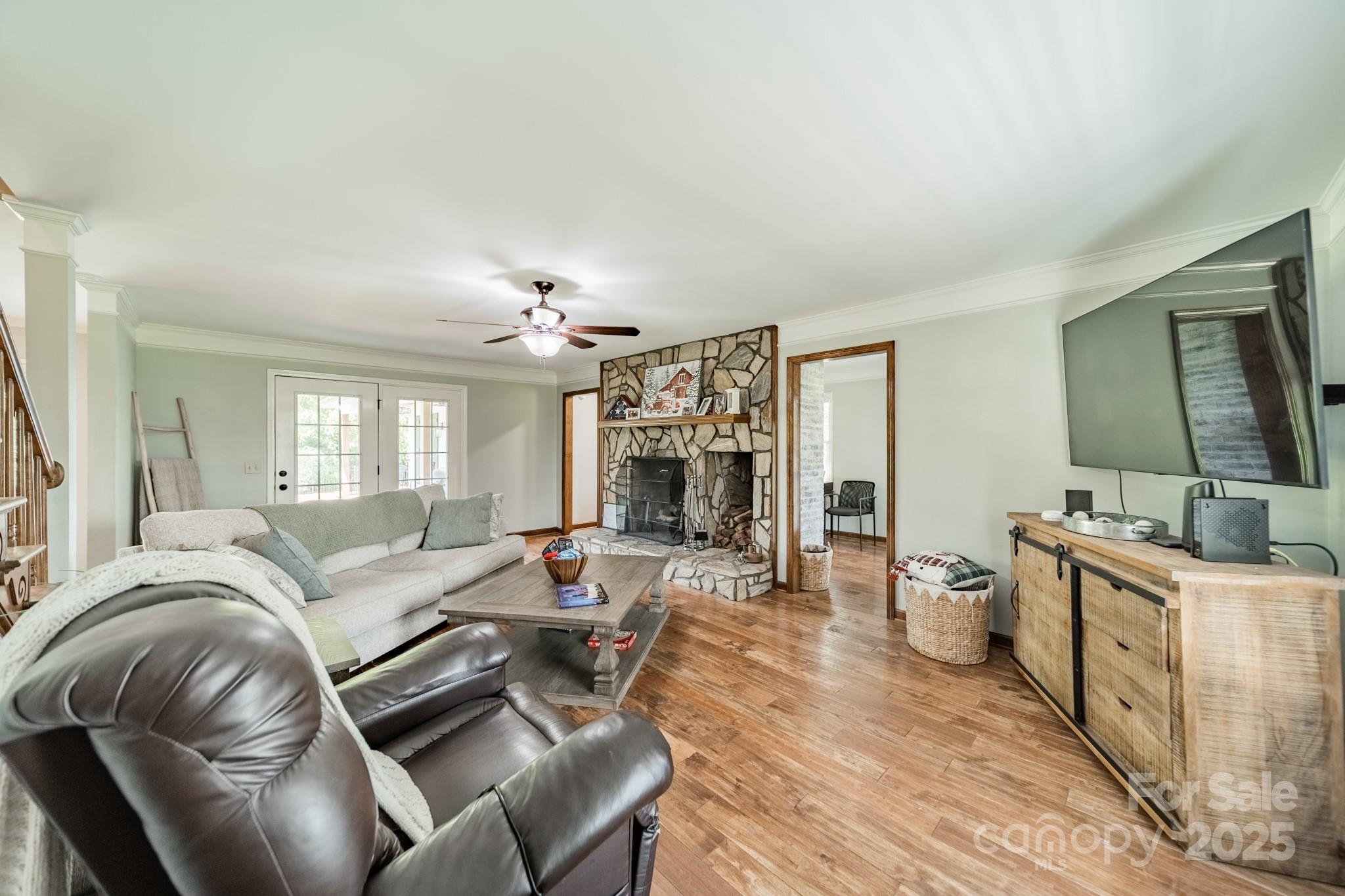 8698 Rocky River Road