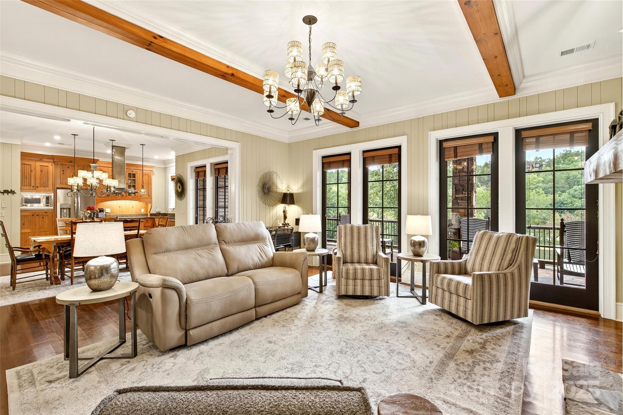 305 Clubhouse Lane B102