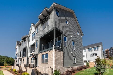 320 Ferebee Place BRX0021 Charlotte NC 28213