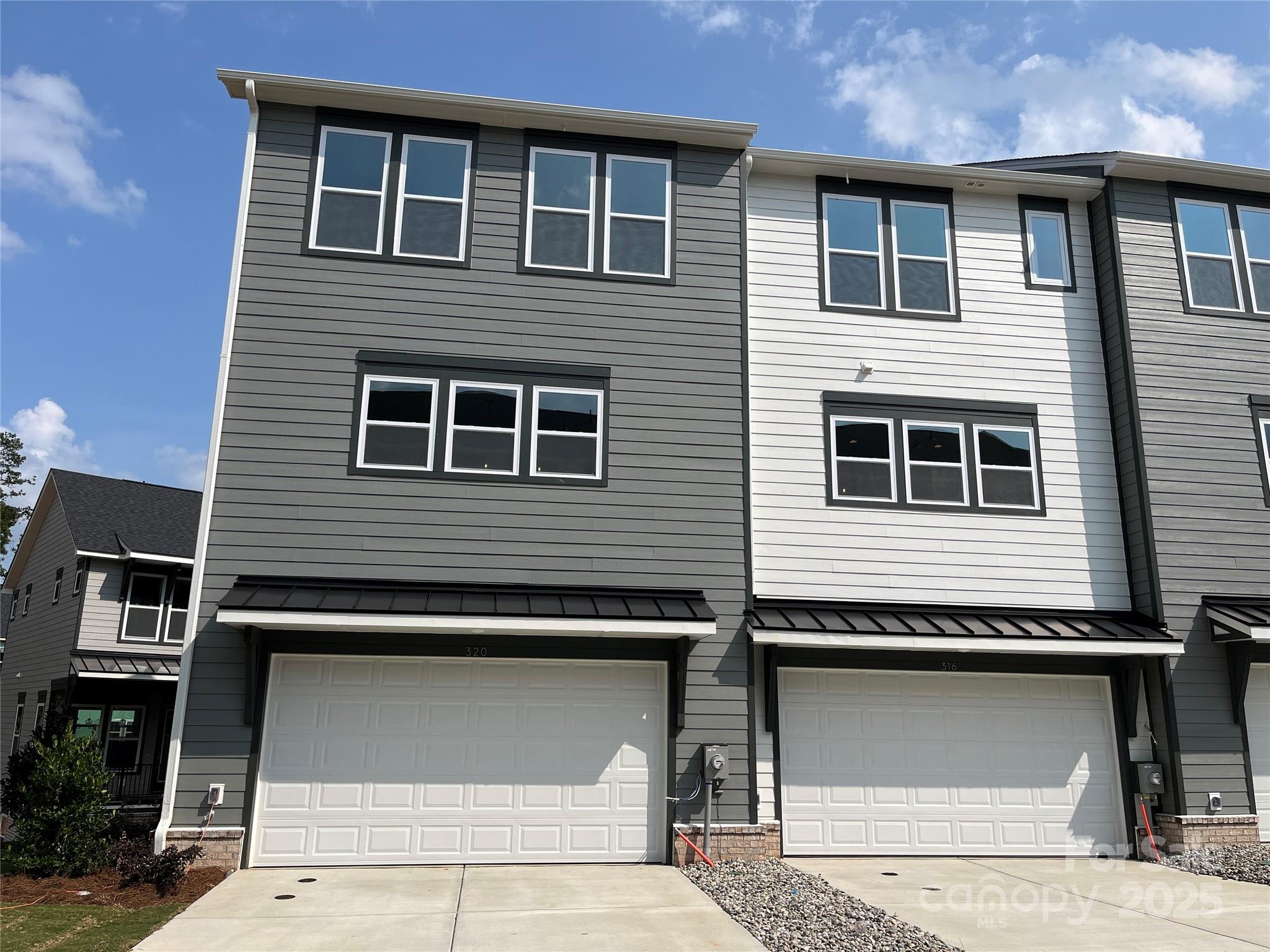 320 Ferebee Place BRX0021