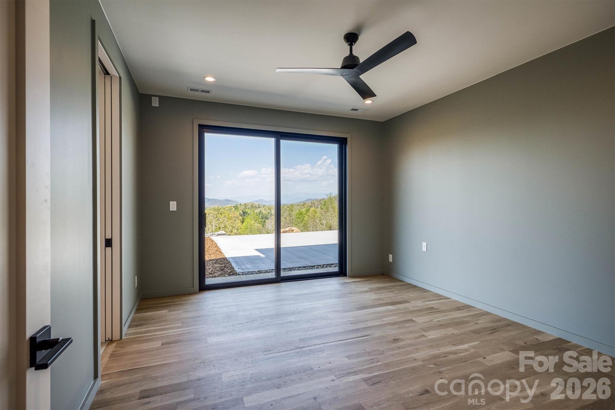 Grandview Peaks - Residential