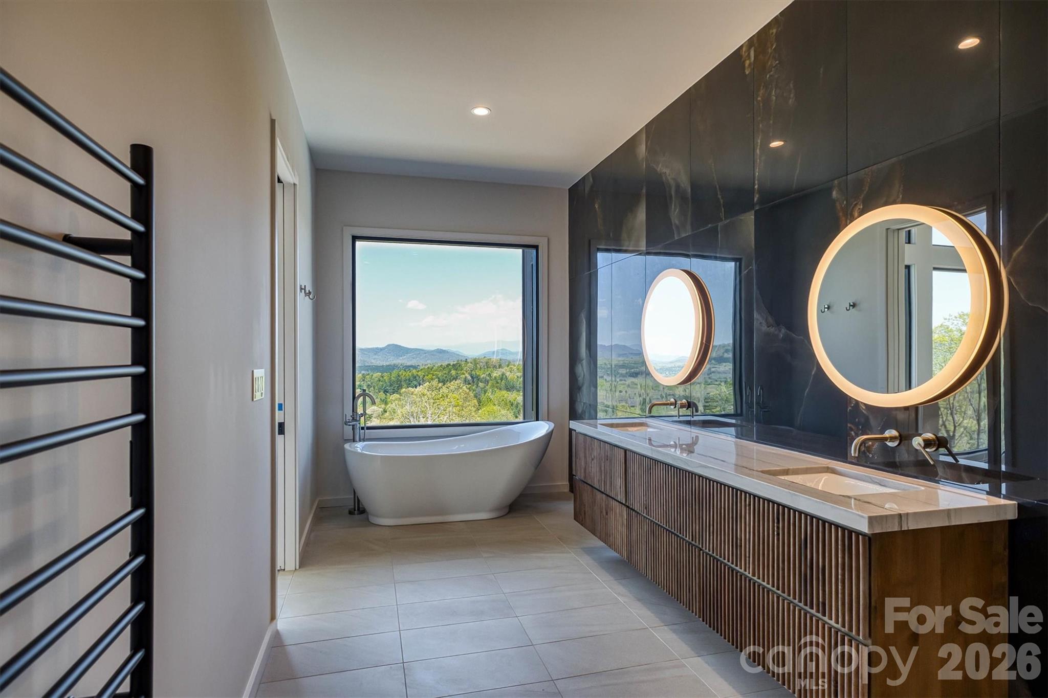 Grandview Peaks - Residential